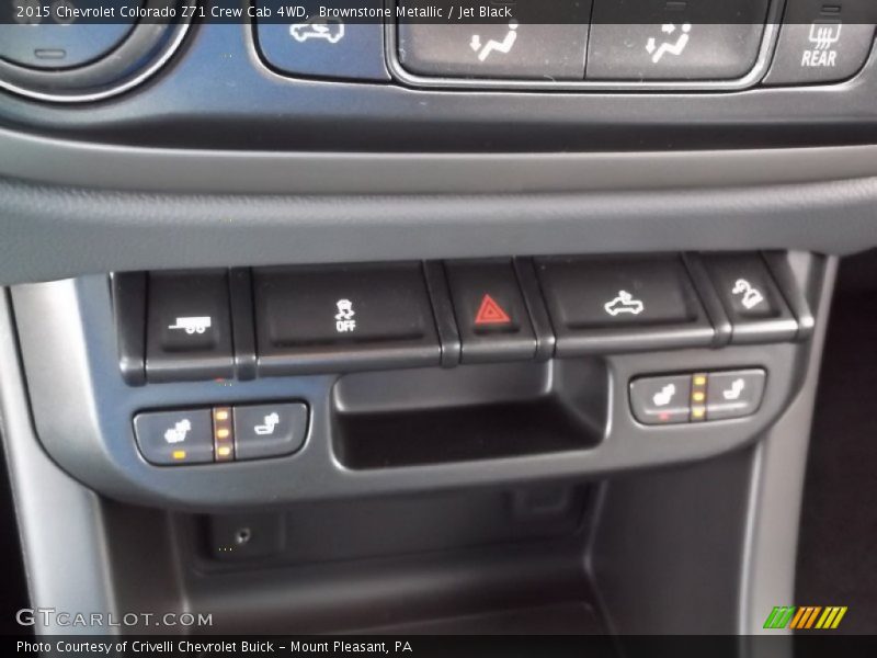 Controls of 2015 Colorado Z71 Crew Cab 4WD