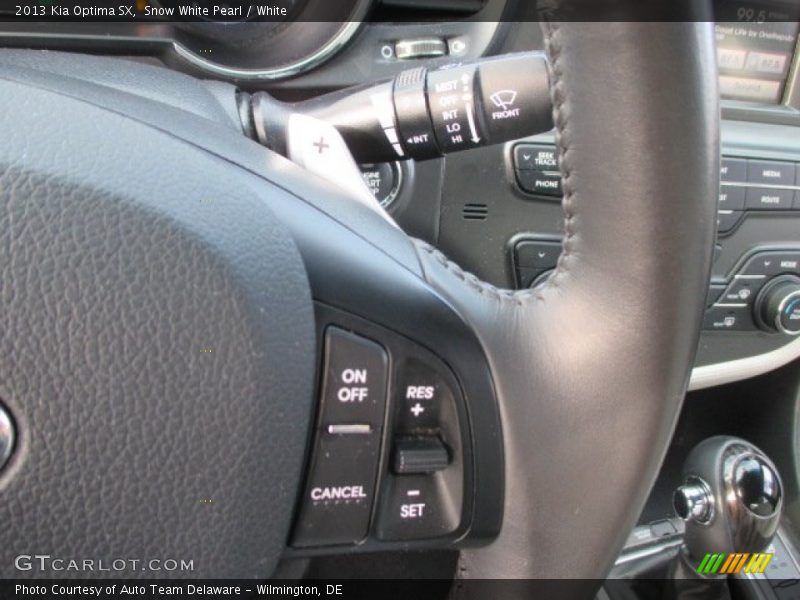Snow White Pearl / White 2013 Kia Optima SX