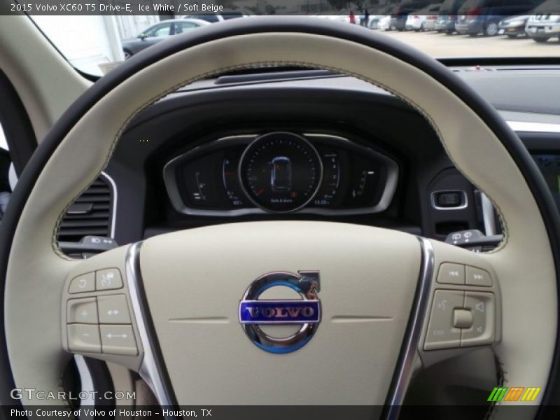 Ice White / Soft Beige 2015 Volvo XC60 T5 Drive-E