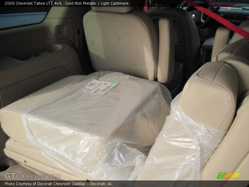 Gold Mist Metallic / Light Cashmere 2009 Chevrolet Tahoe LTZ 4x4