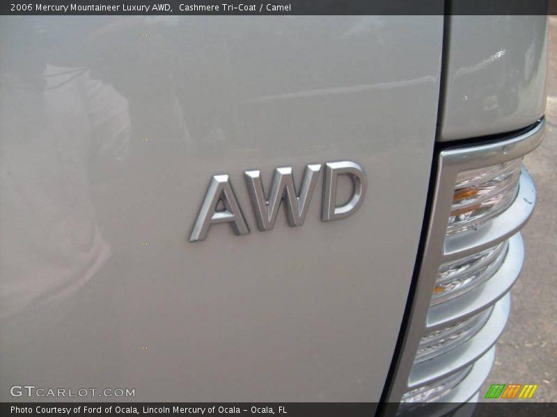 Cashmere Tri-Coat / Camel 2006 Mercury Mountaineer Luxury AWD