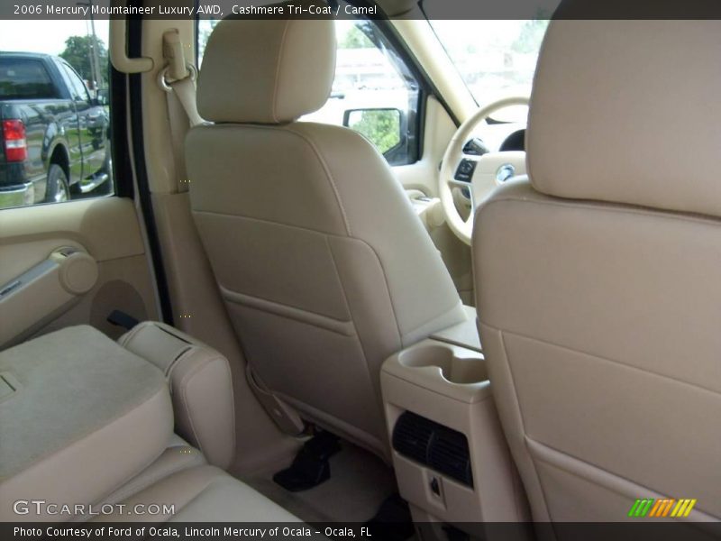 Cashmere Tri-Coat / Camel 2006 Mercury Mountaineer Luxury AWD