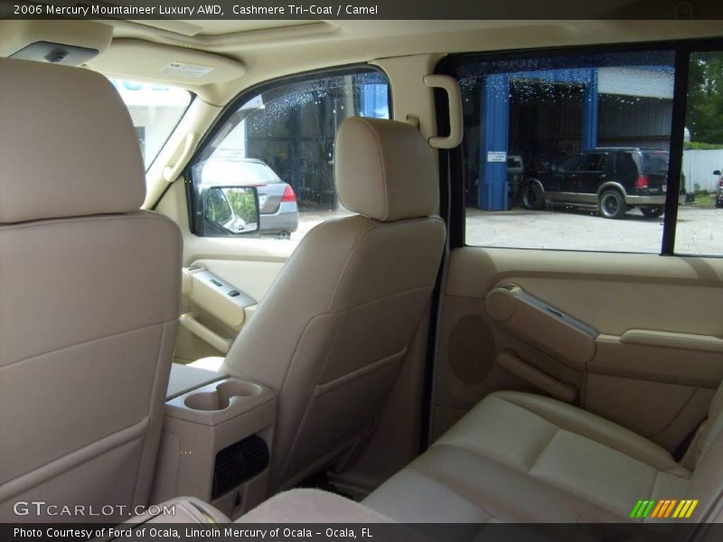 Cashmere Tri-Coat / Camel 2006 Mercury Mountaineer Luxury AWD