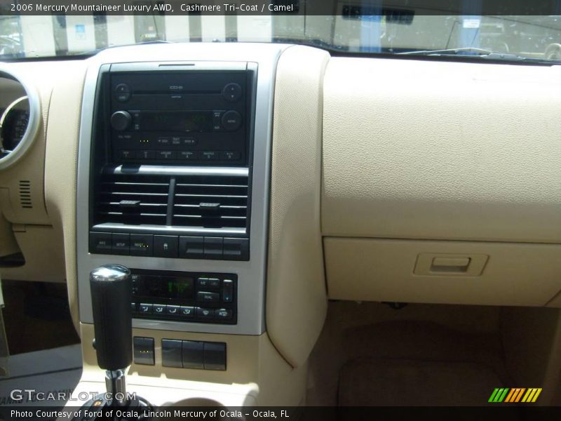Cashmere Tri-Coat / Camel 2006 Mercury Mountaineer Luxury AWD