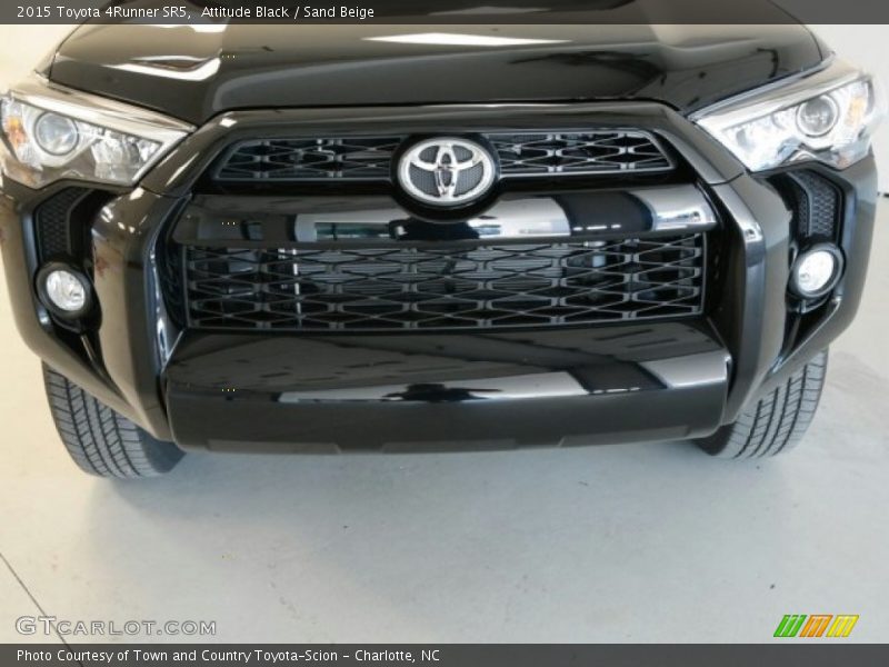 Attitude Black / Sand Beige 2015 Toyota 4Runner SR5