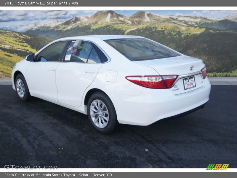 Super White / Ash 2015 Toyota Camry LE