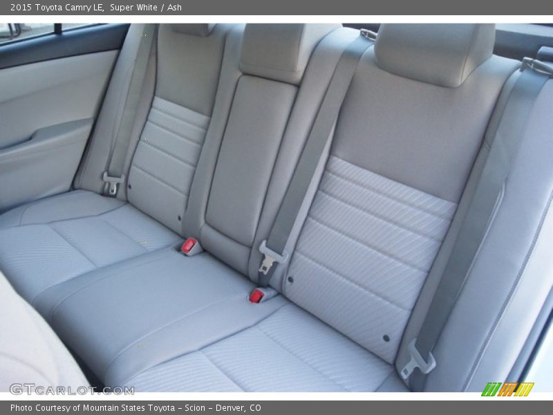 Super White / Ash 2015 Toyota Camry LE
