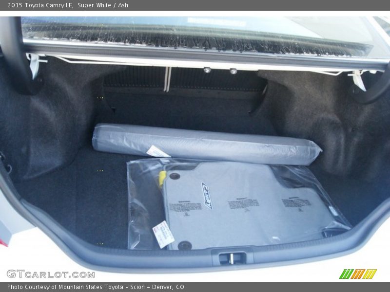Super White / Ash 2015 Toyota Camry LE