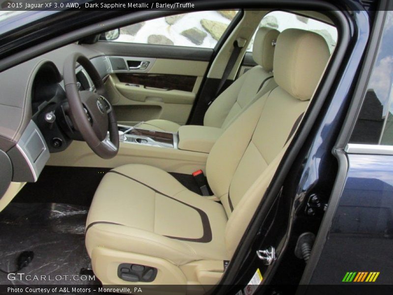 Front Seat of 2015 XF 3.0 AWD