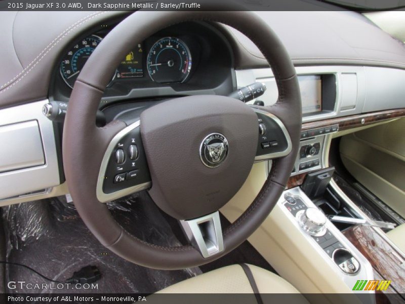  2015 XF 3.0 AWD Steering Wheel
