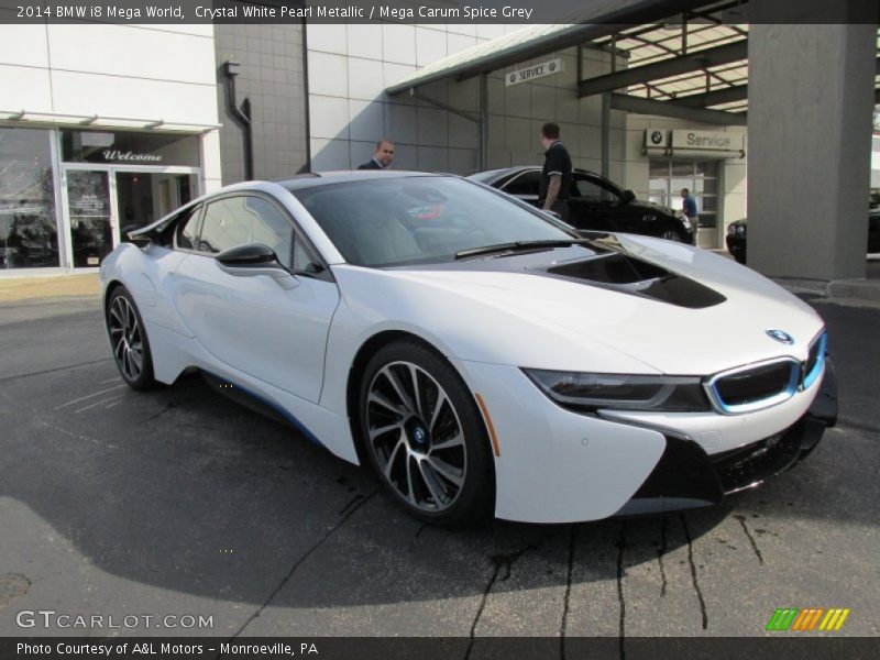 Crystal White Pearl Metallic / Mega Carum Spice Grey 2014 BMW i8 Mega World