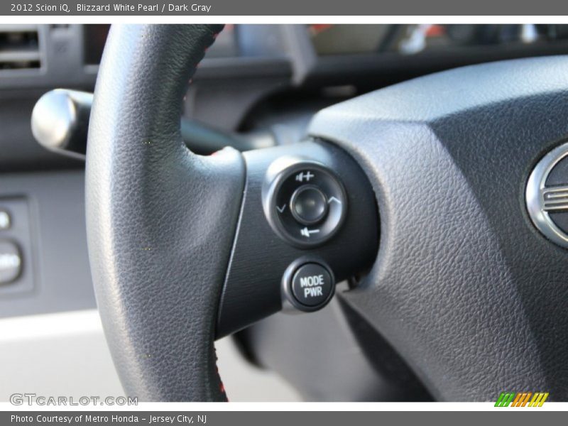 Blizzard White Pearl / Dark Gray 2012 Scion iQ