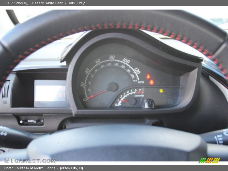 Blizzard White Pearl / Dark Gray 2012 Scion iQ