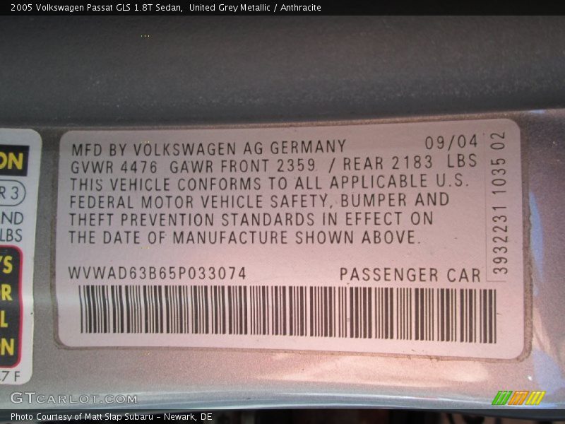 United Grey Metallic / Anthracite 2005 Volkswagen Passat GLS 1.8T Sedan