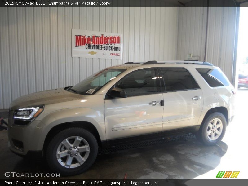 Champagne Silver Metallic / Ebony 2015 GMC Acadia SLE