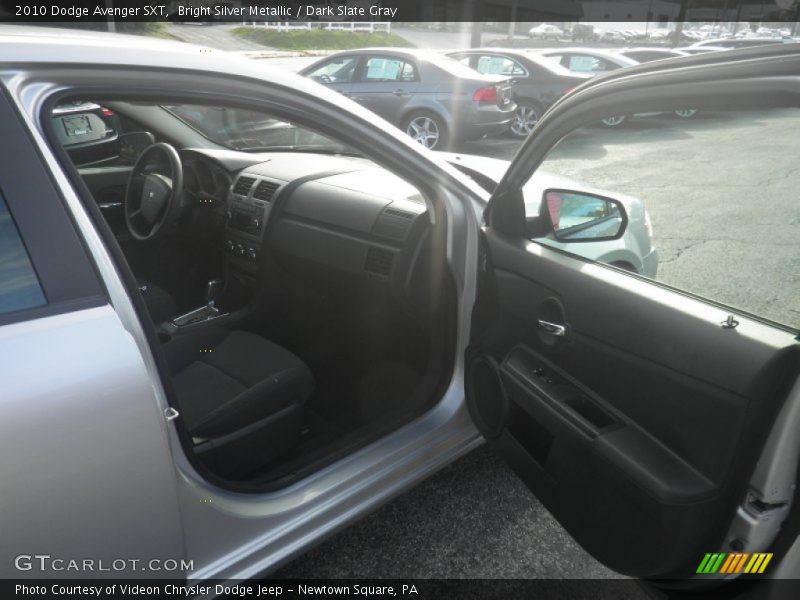 Bright Silver Metallic / Dark Slate Gray 2010 Dodge Avenger SXT