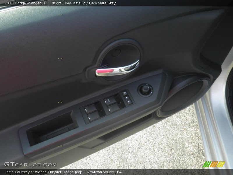 Bright Silver Metallic / Dark Slate Gray 2010 Dodge Avenger SXT