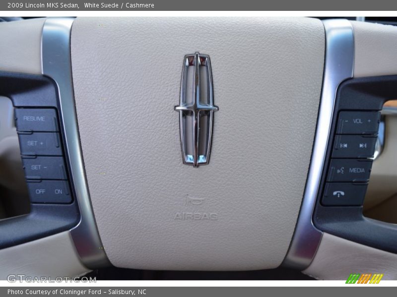 White Suede / Cashmere 2009 Lincoln MKS Sedan