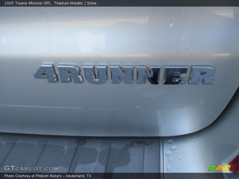 Titanium Metallic / Stone 2005 Toyota 4Runner SR5