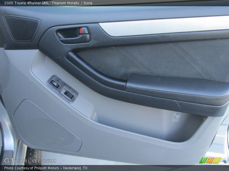 Titanium Metallic / Stone 2005 Toyota 4Runner SR5