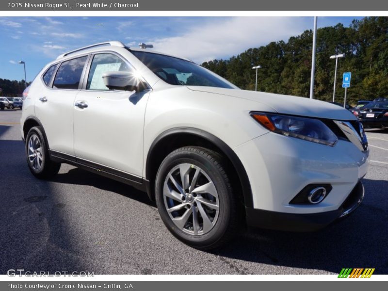 Pearl White / Charcoal 2015 Nissan Rogue SL