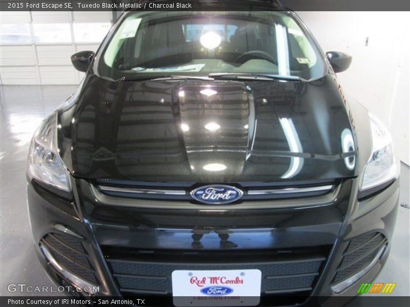 Tuxedo Black Metallic / Charcoal Black 2015 Ford Escape SE