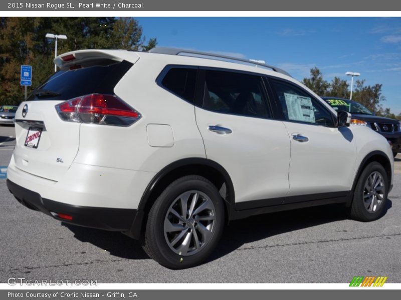 Pearl White / Charcoal 2015 Nissan Rogue SL