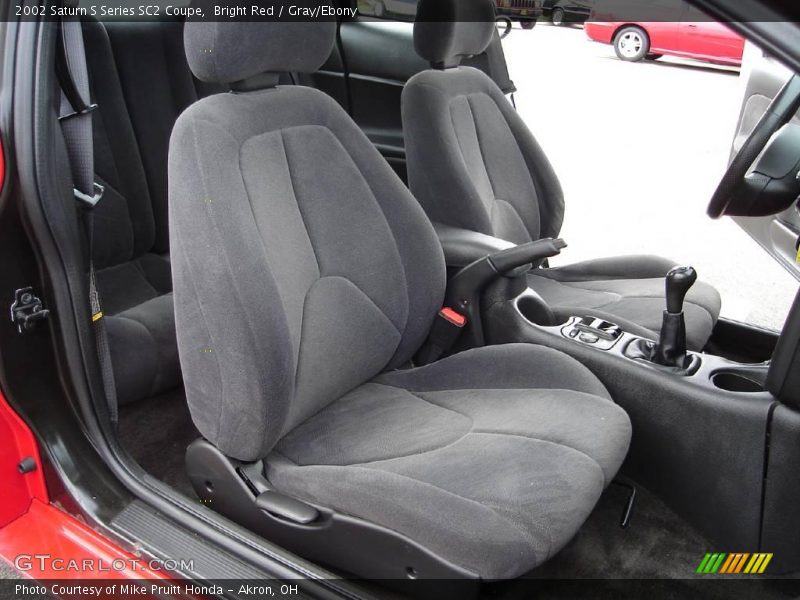 Bright Red / Gray/Ebony 2002 Saturn S Series SC2 Coupe