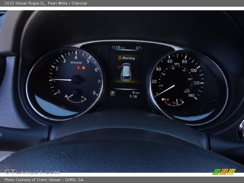 Pearl White / Charcoal 2015 Nissan Rogue SL