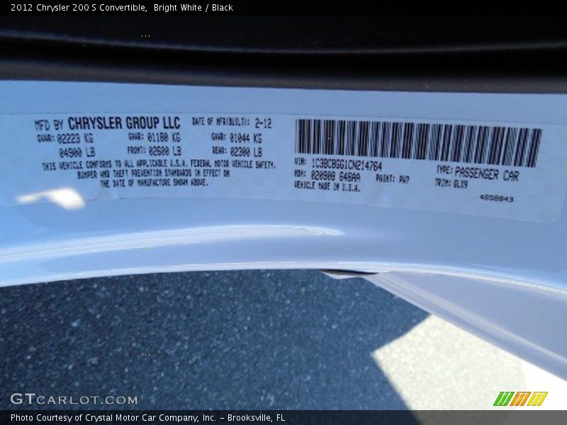 Bright White / Black 2012 Chrysler 200 S Convertible