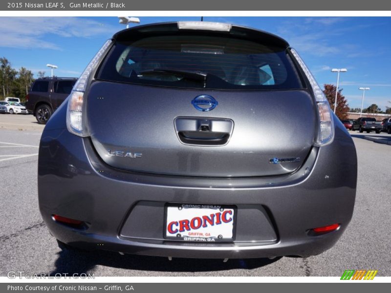 Gun Metallic / Black 2015 Nissan LEAF S