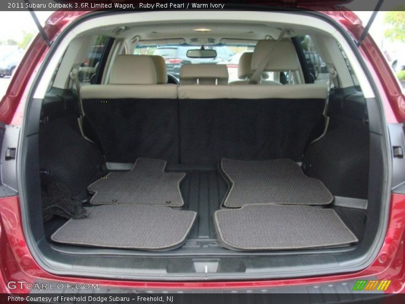 Ruby Red Pearl / Warm Ivory 2011 Subaru Outback 3.6R Limited Wagon