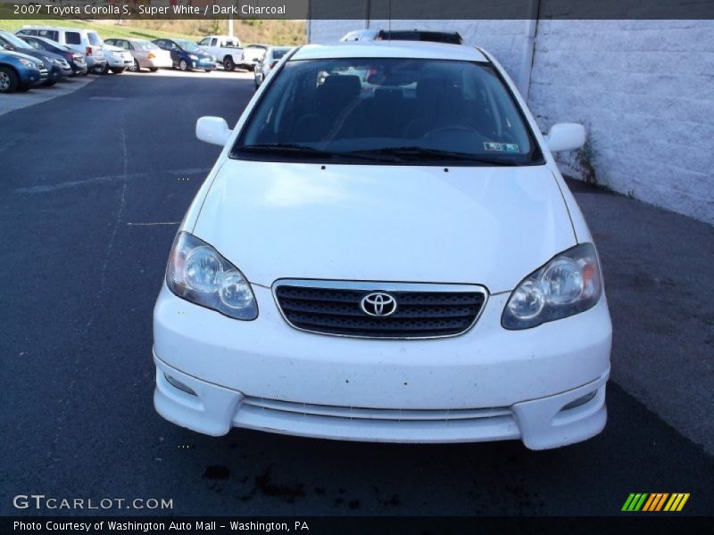 Super White / Dark Charcoal 2007 Toyota Corolla S