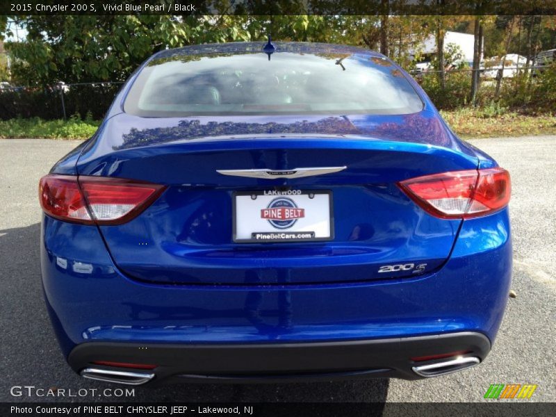 Vivid Blue Pearl / Black 2015 Chrysler 200 S
