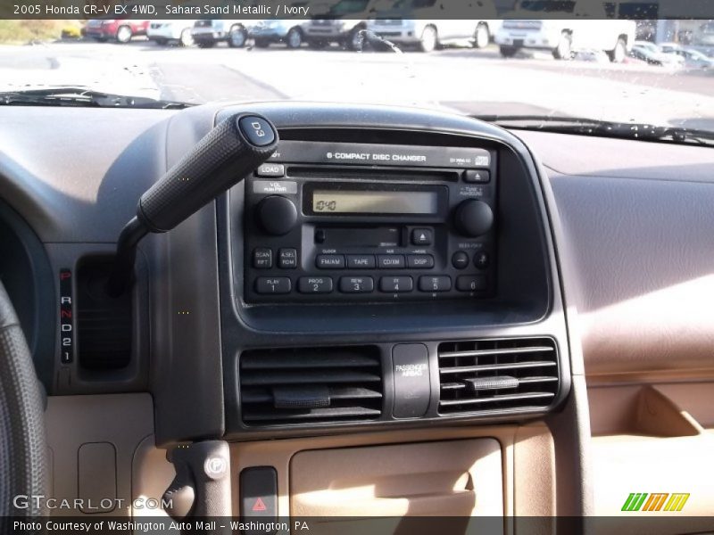 Sahara Sand Metallic / Ivory 2005 Honda CR-V EX 4WD