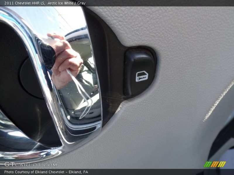 Arctic Ice White / Gray 2011 Chevrolet HHR LS
