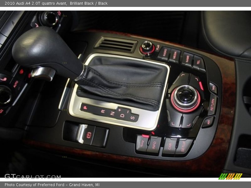 Brilliant Black / Black 2010 Audi A4 2.0T quattro Avant