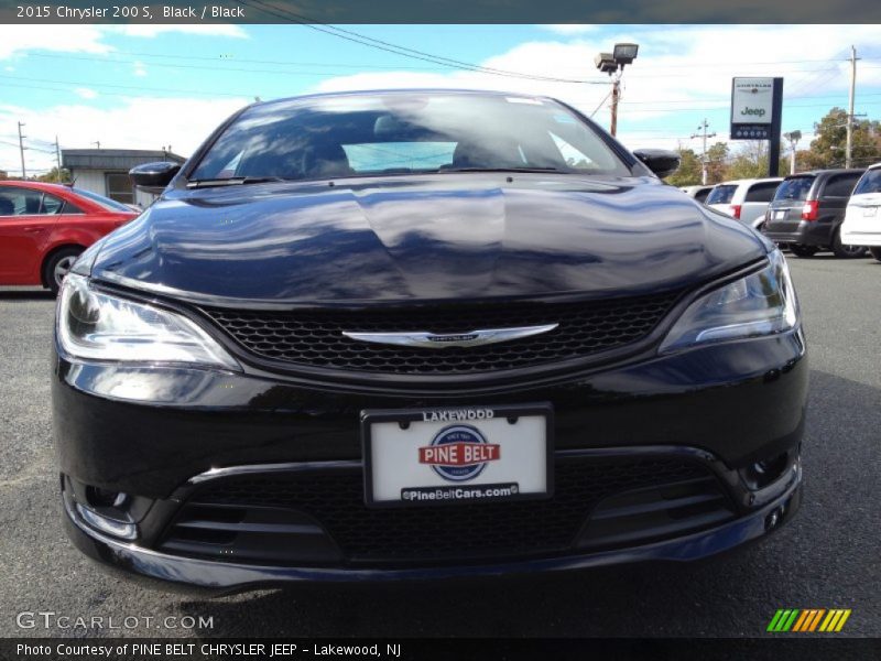 Black / Black 2015 Chrysler 200 S