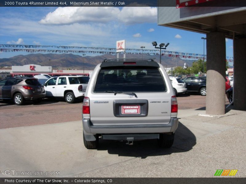 Millennium Silver Metallic / Oak 2000 Toyota 4Runner Limited 4x4