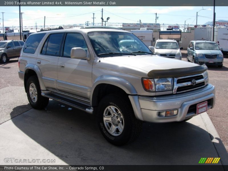 Millennium Silver Metallic / Oak 2000 Toyota 4Runner Limited 4x4