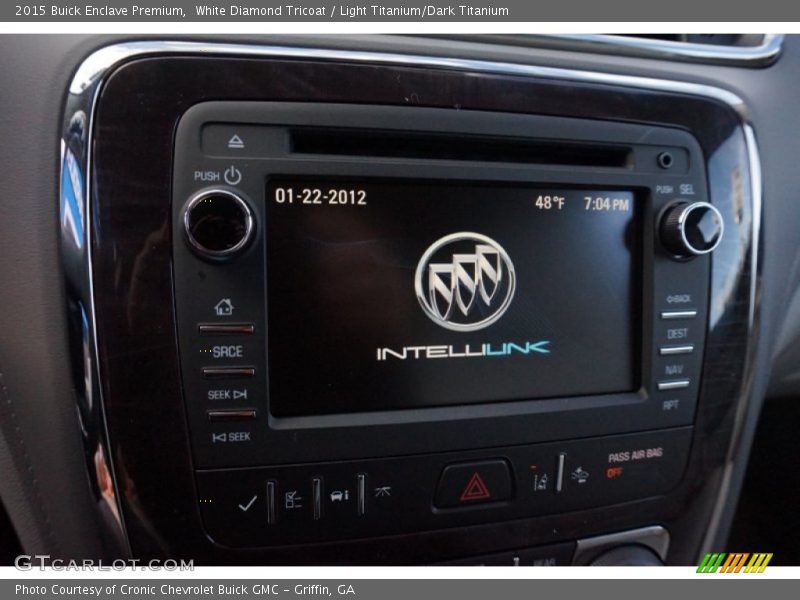 White Diamond Tricoat / Light Titanium/Dark Titanium 2015 Buick Enclave Premium