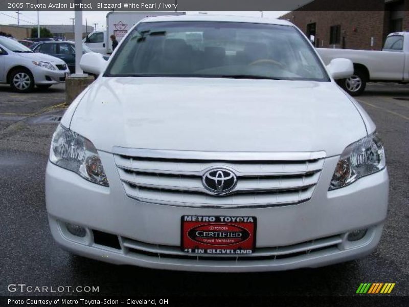 Blizzard White Pearl / Ivory 2005 Toyota Avalon Limited