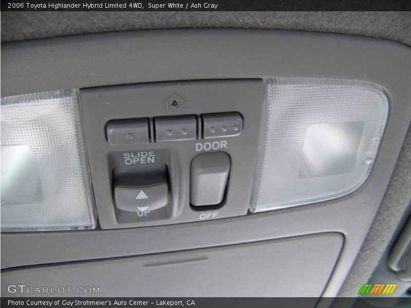 Super White / Ash Gray 2006 Toyota Highlander Hybrid Limited 4WD