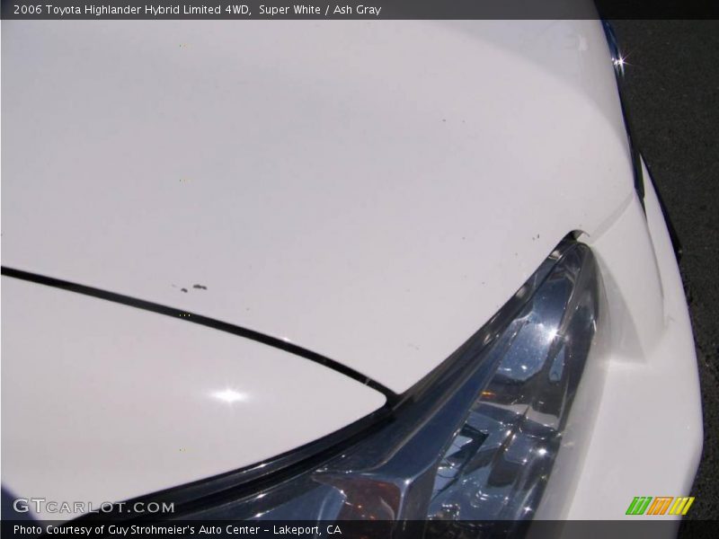 Super White / Ash Gray 2006 Toyota Highlander Hybrid Limited 4WD
