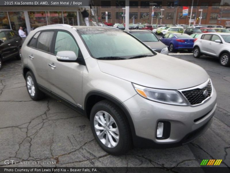 Front 3/4 View of 2015 Sorento EX AWD