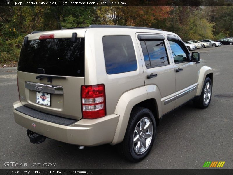 Light Sandstone Pearl / Dark Slate Gray 2010 Jeep Liberty Limited 4x4