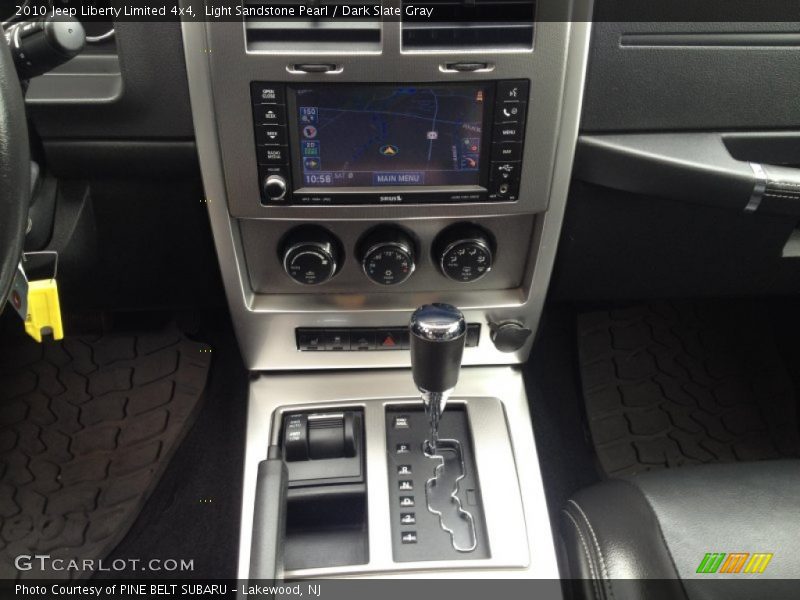 Light Sandstone Pearl / Dark Slate Gray 2010 Jeep Liberty Limited 4x4