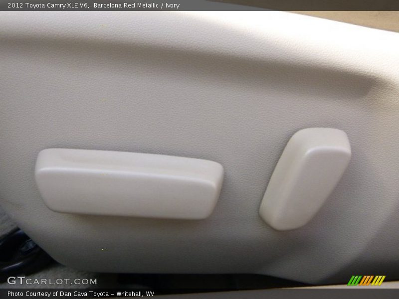 Barcelona Red Metallic / Ivory 2012 Toyota Camry XLE V6