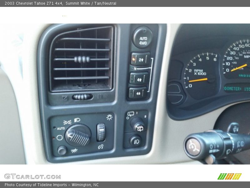 Summit White / Tan/Neutral 2003 Chevrolet Tahoe Z71 4x4