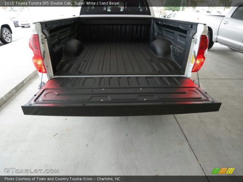 Super White / Sand Beige 2015 Toyota Tundra SR5 Double Cab